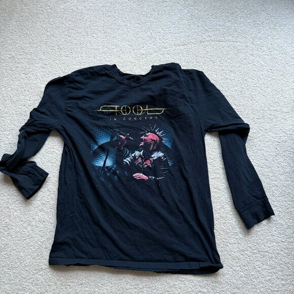 Tool in Concert Long sleeve size estimated L - Picture 1 of 4